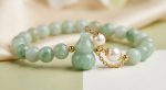 Light Green Jade Wu Lou Amulet Bracelet - Professional Photo