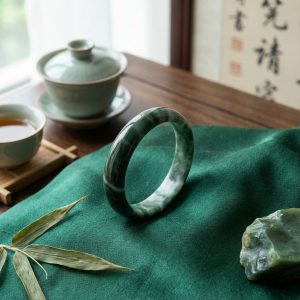 Pure Jade Bangle Bracelet - Healing & Protecting - Professional Photo