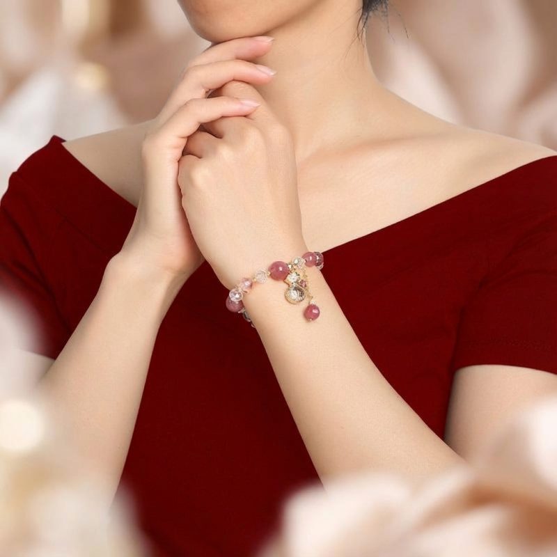 Strawberry Quartz Heart Bracelet - Professional Photo