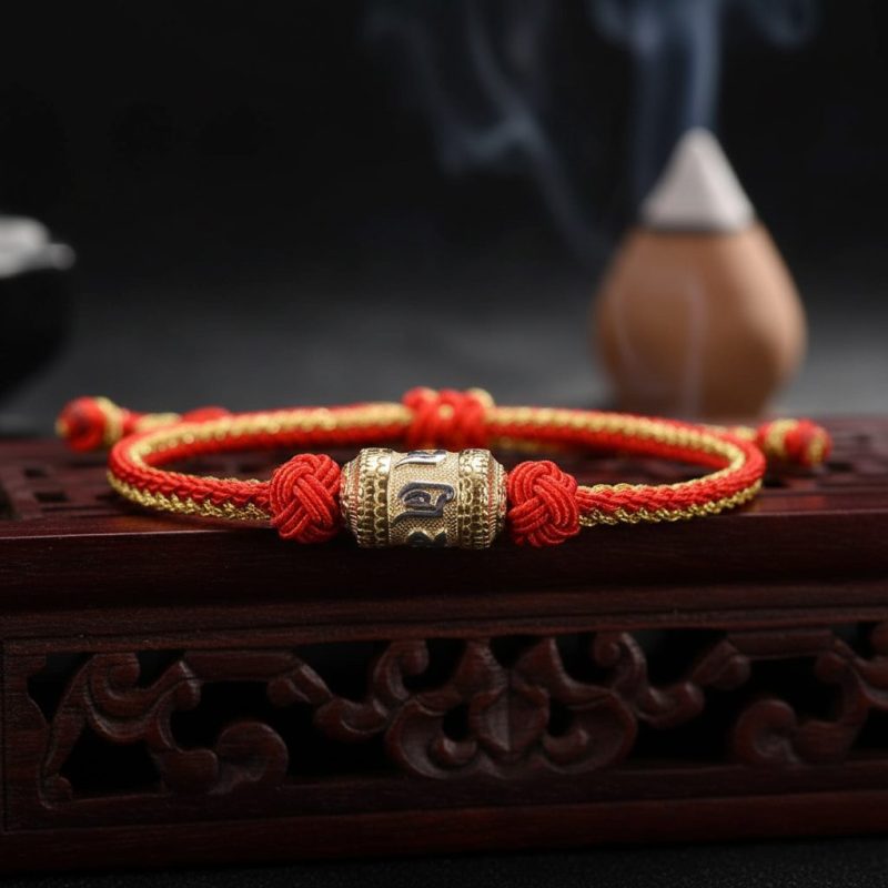 Tibetan Mantra Bracelet - Luck & Protection - Professional Photo