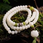White Jade Bodhi Seed Mala - 108 Beads Bracelet/Necklace - Professional Photo